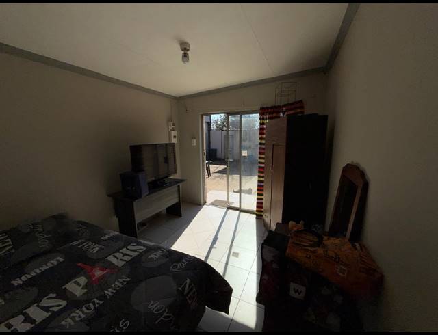 3 BEDROOM HOUSE FOR SALE IN VANDERBIJLPARK CE 3